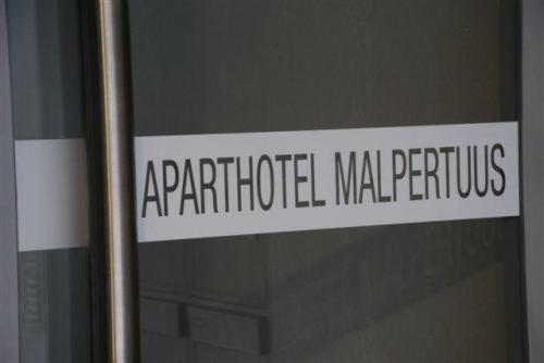 Aparthotel Malpertuus Алст Екстер'єр фото